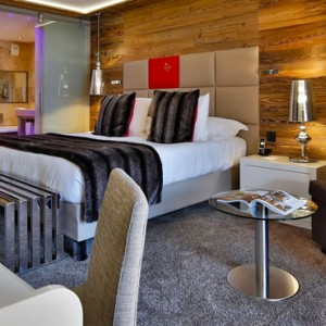 double room - Koh i Nor Hotel - luxury canada holiday packages