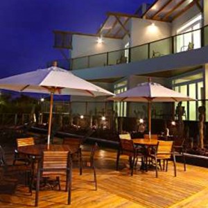 pool 3 - iguana crossing boutique hotel - ecuador and galapagos luxury holidays
