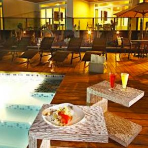 pool 5 - iguana crossing boutique hotel - ecuador and galapagos luxury holidays