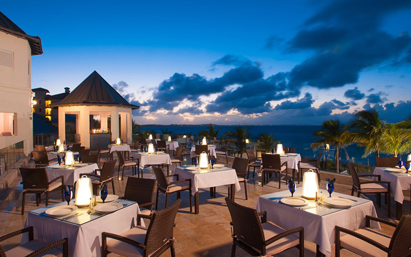 sky rooftop bar - whats new about turks and caicos - luxury caribbean holiday packages