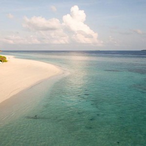 Furaveri Island Resort - Luxury Maldives Holiday Packages - Beach and ocean view