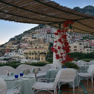 Le Sirenuse - Luxury Italy holiday Packages - restaurant with a view