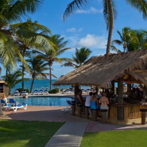 Luxury St Lucia Holiday Packages Coconut Bay Beach Resort And Spa Pool Bar