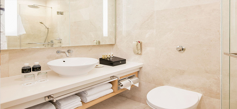 Park Hotel Clarke Quay Luxury Singapore Holiday Packages Crystal Club Deluxe Room Bathroom