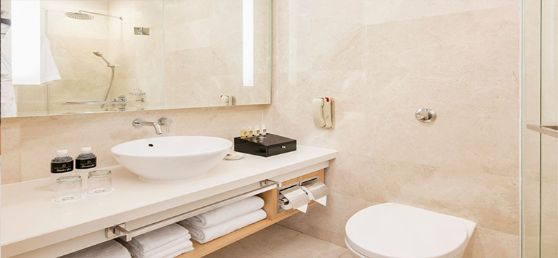 Park Hotel Clarke Quay Luxury Singapore Holiday Packages Crystal Club Premier Room Bathroom