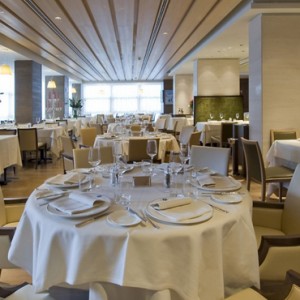 Savoy Restaurant - grand hotel savoia - luxury italy holiday packages