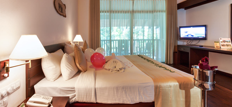 Super Deluxe Room Grand Udawalawe Safari Resort Luxury Sri Lanka Holiday Packages