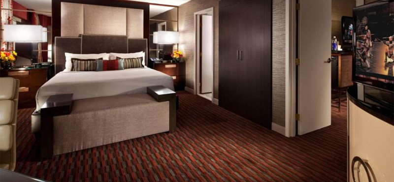 Tower One Bedroom Suite Mgm Grand Hotel Las Vegas Luxury Las Vegas holiday Packages