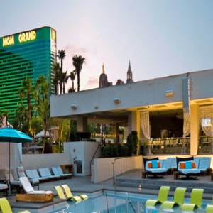 pool 2 - mgm grand las vegas - luxury las vegas holiday packages