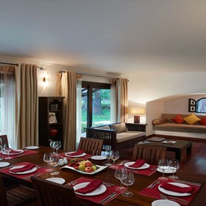 Cinnamon Lodge Habarana - Luxury Sri Lanka Holiday Package - Suite living area