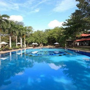 Cinnamon Lodge Habarana - Luxury Sri Lanka Holiday Package - swimming pool