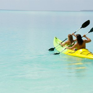 Sun Aqua Vilu Reef - Luxury Maldives Honeymoon Packages - water paddling
