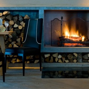 fire place - Hotel La Sivoliere - Luxury Ski holiday packages