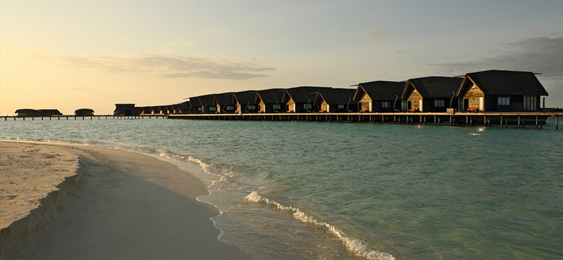 luxury maldives holiday packages COMO dhoni loft suite