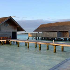 luxury maldives holiday packages COMO Cocoa Island loft villa