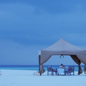 luxury maldives holiday packages COMO Cocoa Island private dining