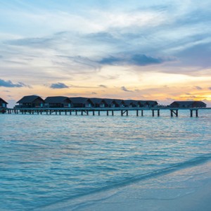luxury maldives holiday packages COMO cocoa island sunset