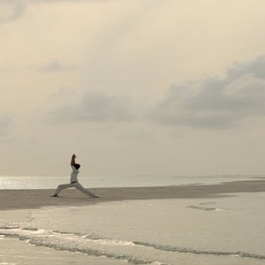 luxury maldives holiday packages COMO cocoa island yoga