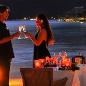 luxury bora bora holiday packages - intercontinental bora bora resort and thalasso spa - dining