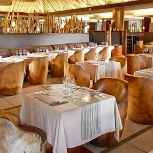 luxury bora bora holiday packages - intercontinental bora bora resort and thalasso spa - dining