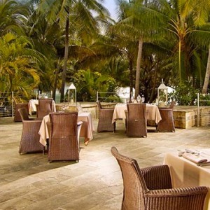 luxury bora bora holiday packages - intercontinental bora bora resort and thalasso spa - dining