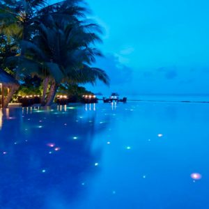 Kuramathi Maldives Luxury Luxury Maldives Holiday Packages Pool At Night