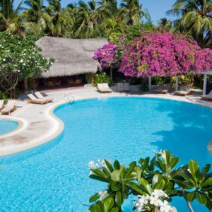 Kuramathi Maldives Luxury Luxury Maldives Holiday Packages Swimming Pool