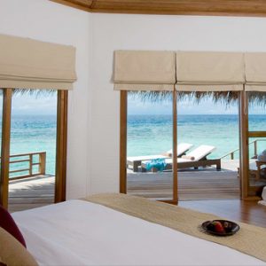 Luxury Maldives Holiday Packages - Kuramathi Island Resort Maldives - villa