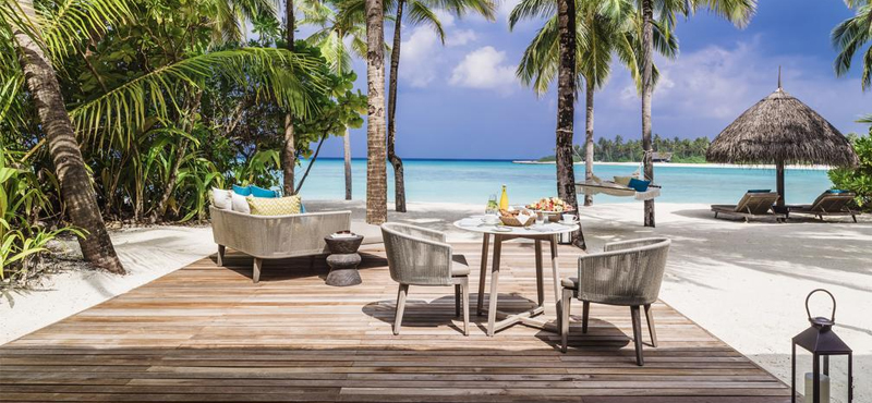 Luxury Holiday Maldives Packages One And Only Reethi Rah Maldives Beach Villa 2