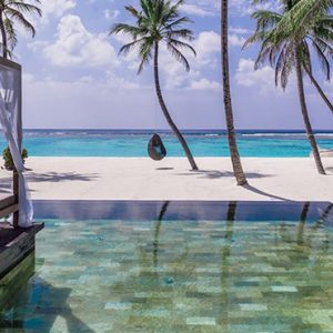 Luxury Holiday Maldives Packages One And Only Reethi Rah Maldives Grand Sunset Residence