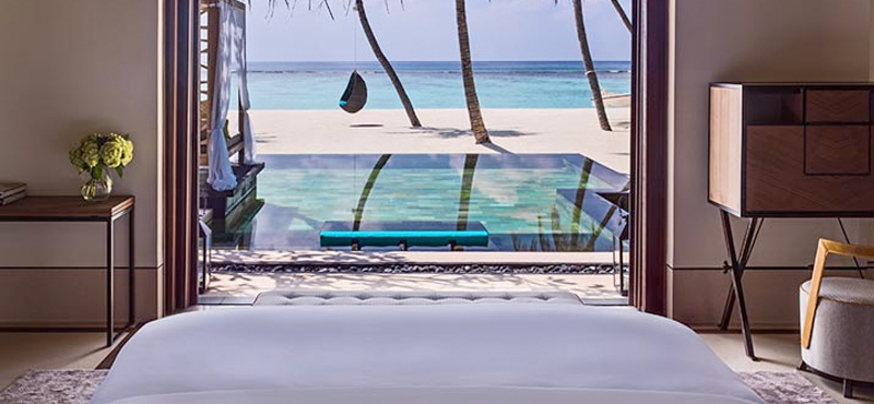 Luxury Holiday Maldives Packages One And Only Reethi Rah Maldives Grand Sunset Residence 2