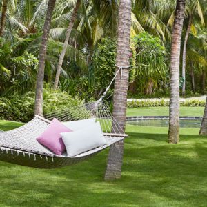 Luxury Holiday Maldives Packages One And Only Reethi Rah Maldives Hammock