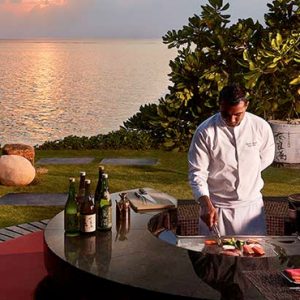 Luxury Maldives Holiday Packages One And Only Reethi Rah Maldives Dining 2