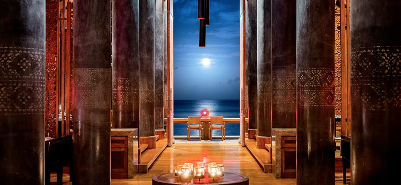 Luxury Maldives Holiday Packages One And Only Reethi Rah Maldives Reethi
