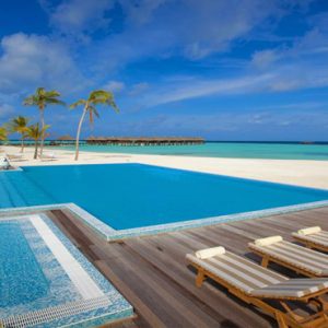 Luxury Maldives Holidays Maafushivaru Pool1