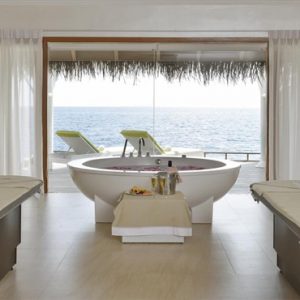 Luxury Maldives Holidays Maafushivaru Spa Bath