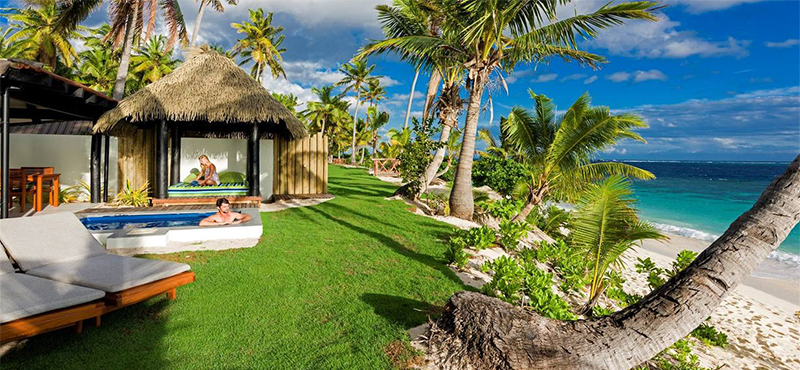 Luxury Fiji Holiday Packages - Matamanoa Island Resort Fiji - beach front bure