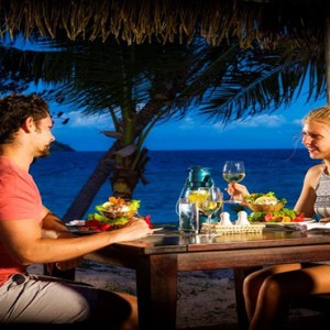 luxury fiji holiday packages - Matamanoa Island Resort - dining