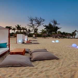 luxury vietnam holiday packages - pullman danang vietnam - azure beach lounge