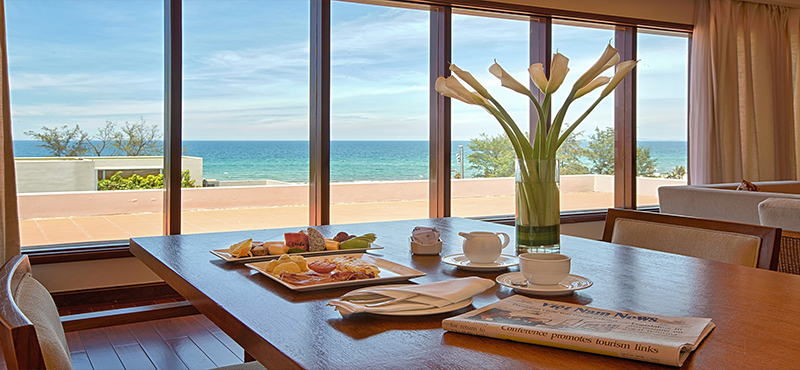 Luxury Vietnam Holiday Packages Pullman Danang Vietnam junior suite