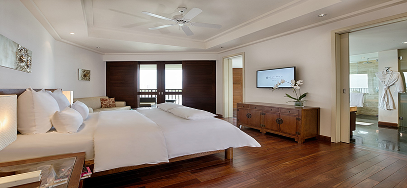 Luxury Vietnam Holiday Packages Pullman Danang Vietnam junior suite