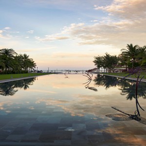 luxury vietnam holiday packages - pullman danang vietnam - sunset