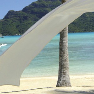 luxury bora bora holiday packages - intercontinental bora bora resort and thalasso spa - beach