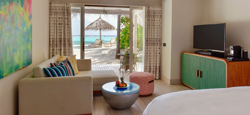 Luxury Maldives holiday packages - Kanuhura Maldives - retreat grand beach pool villa