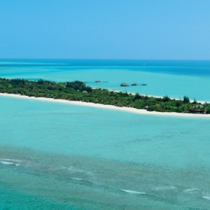 Luxury Maldives holiday packages - Kanuhura Maldives - Island