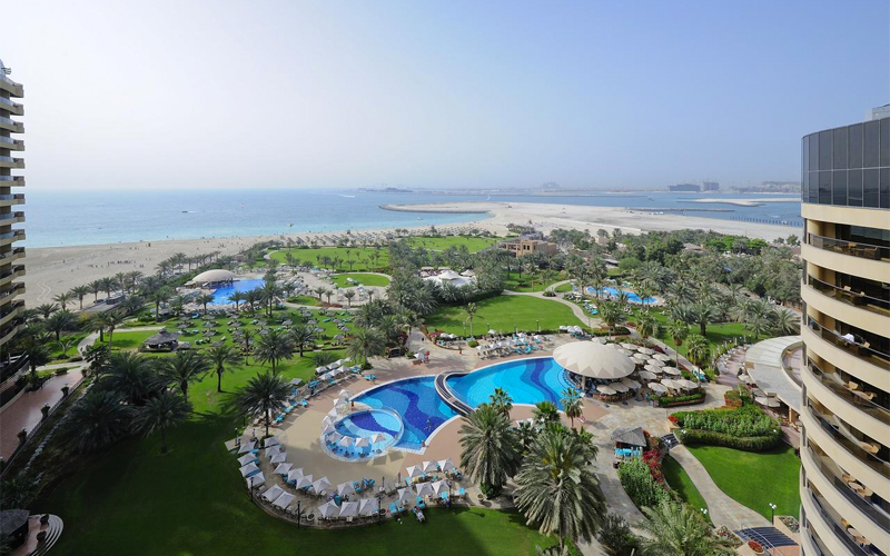 Best Family Hotels In Dubai Le Royal Meridien Beach Resort