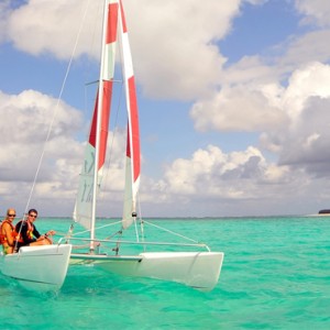 Luxury Maldives holiday packages - Kanuhura Maldives - water sports