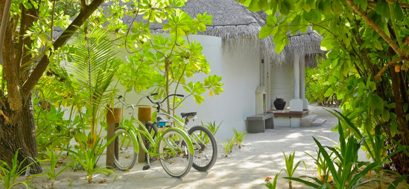 Luxury Maldives Holiday Packages Kanuhura Maldives Island Beach Bungalow 4