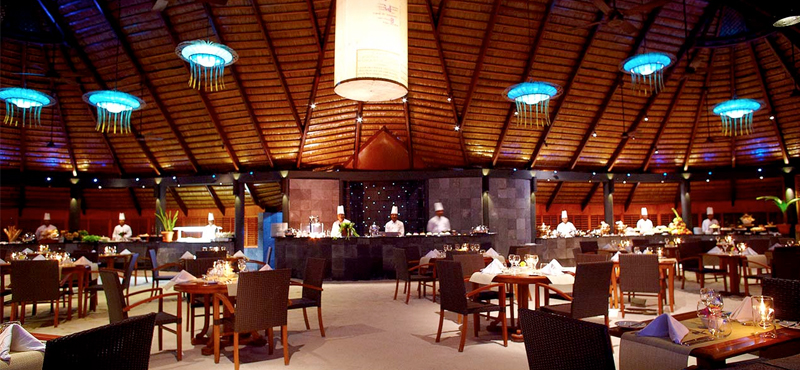 luxury maldives holiday packages - komandoo island - falhu restaurant