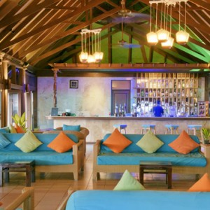 Luxury Maldives Holiday Packages Olhuveli Beach And Spa Resort Maldives Dining 3